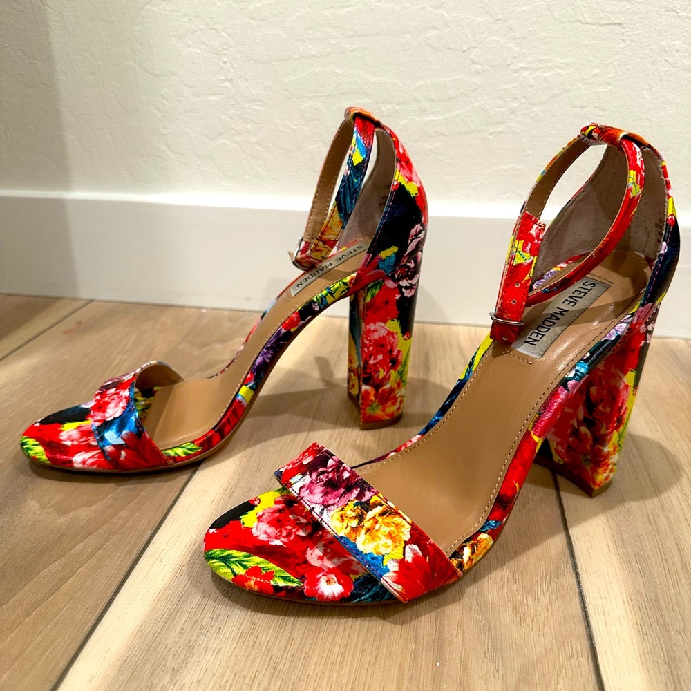 Steve Madden Floral Heels